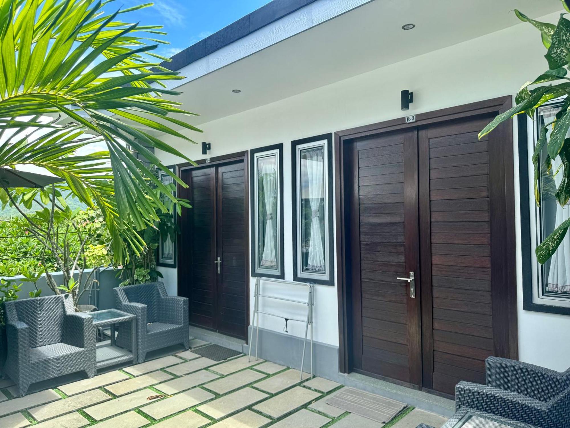 Homestay Rumah Putih Abu Abu