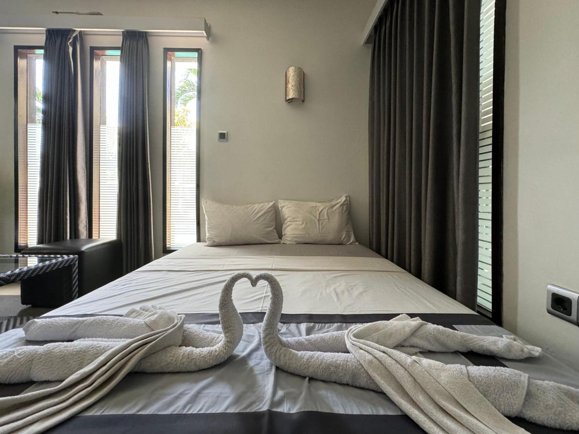 Homestay Rumah Putih Abu Abu *