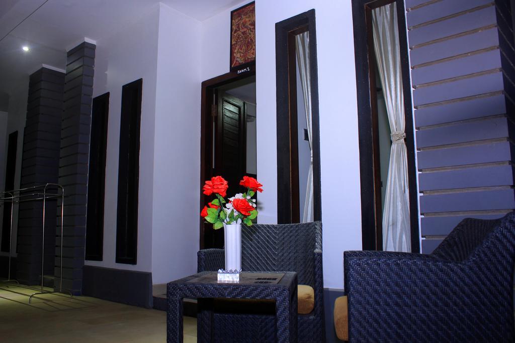 Homestay Rumah Putih Abu Abu *
